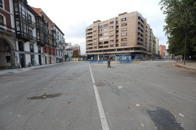 Completar la urbanización de la plaza de Pedro Menéndez será una de las inversiones de 2023. / MARIETA
